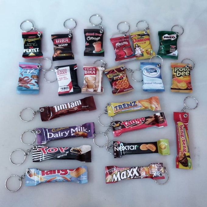 Ganci miniatur snack Gantungan kunci unik lucu