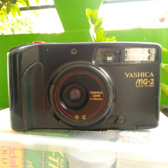 Kamera Analog yashica MG-2