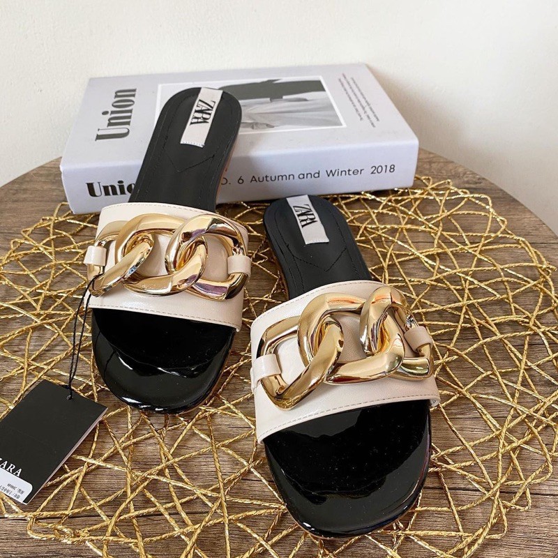 Sandal Wanita Chain Zara
