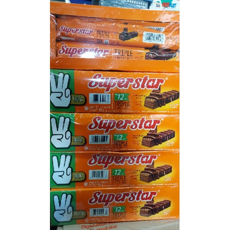 

wafer superstar triple chocolate 12 pcs