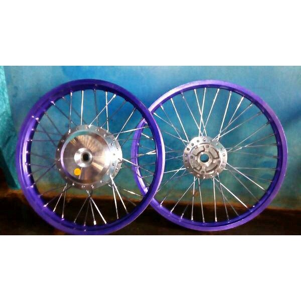 velg set 17 variasi untuk Honda BEAT FI beat lama merk V rossi