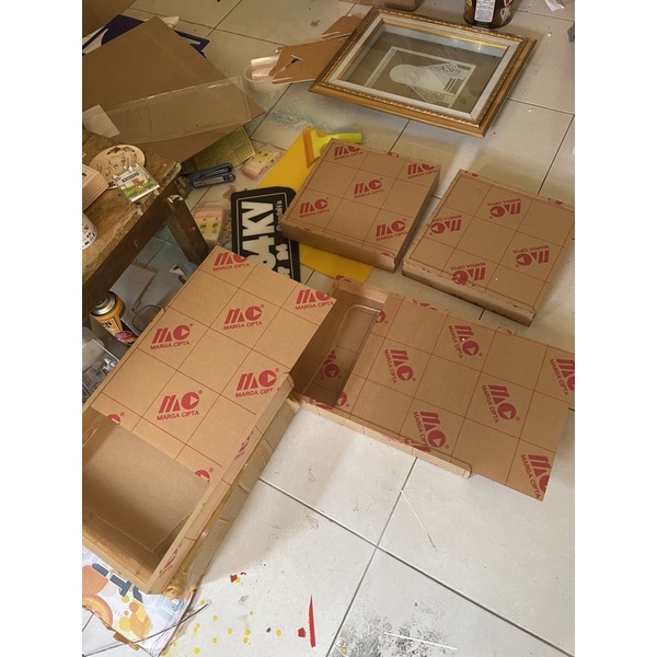 Box Mahar acrylic Custom