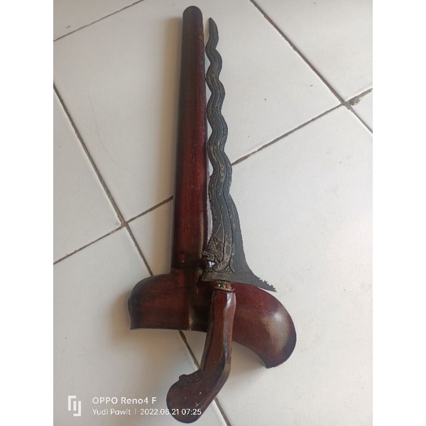 Keris singo barong kamardikan