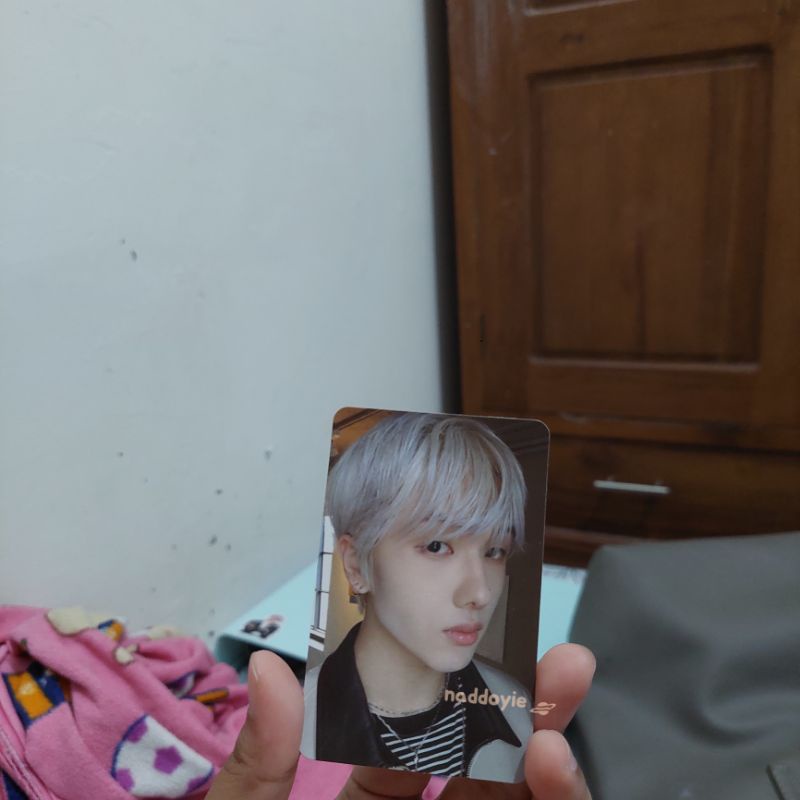 Photocard Official Jisung jewel universe & Jisung scratch ver glitch mode