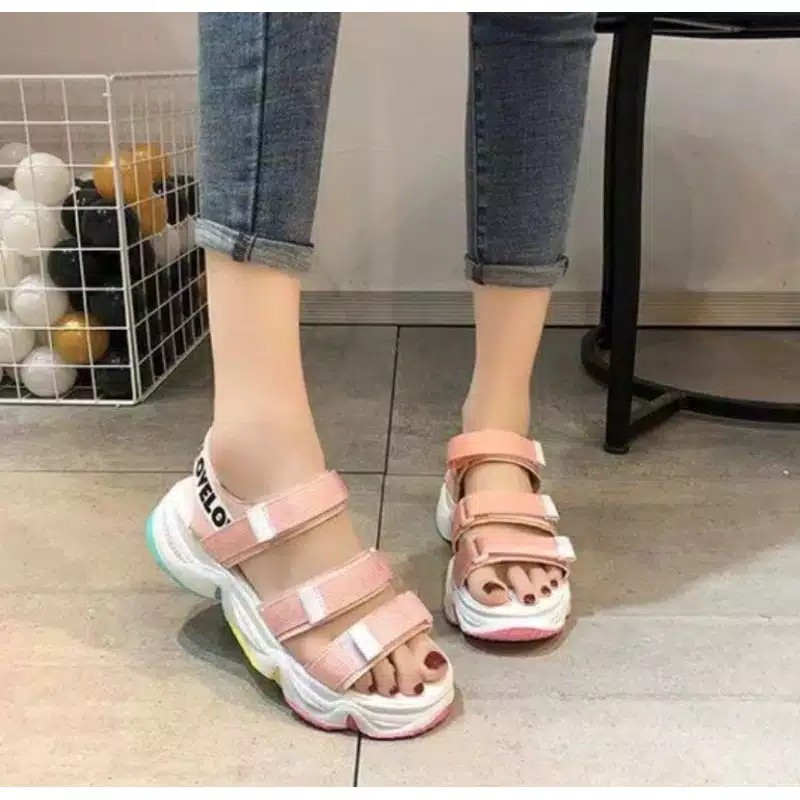 Sandal Wanita Tiga Tali SAatu Warna Polos SP186