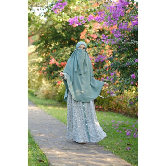 Sakura set by Mumtaz hijab/gamis set terbaru/gamis set premiun/gamis set termurah/gamis set grosir/g