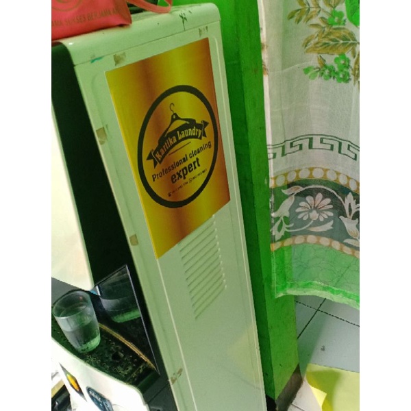 

stiker full collor