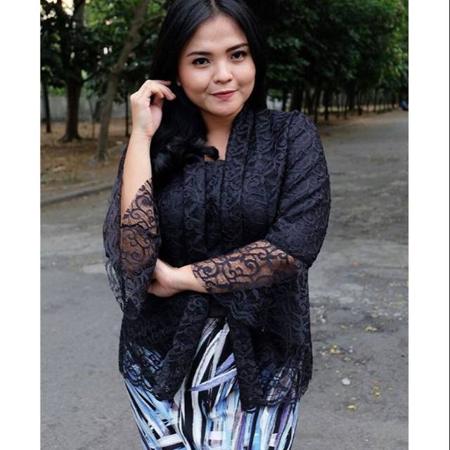 KUTUBARU LONCENG BLACK/ WHITE ATASAN BAJU KEBAYA BIGISIZE UKURAN BESAR JUMBO XL XXL XXXL FREE ONGKIR