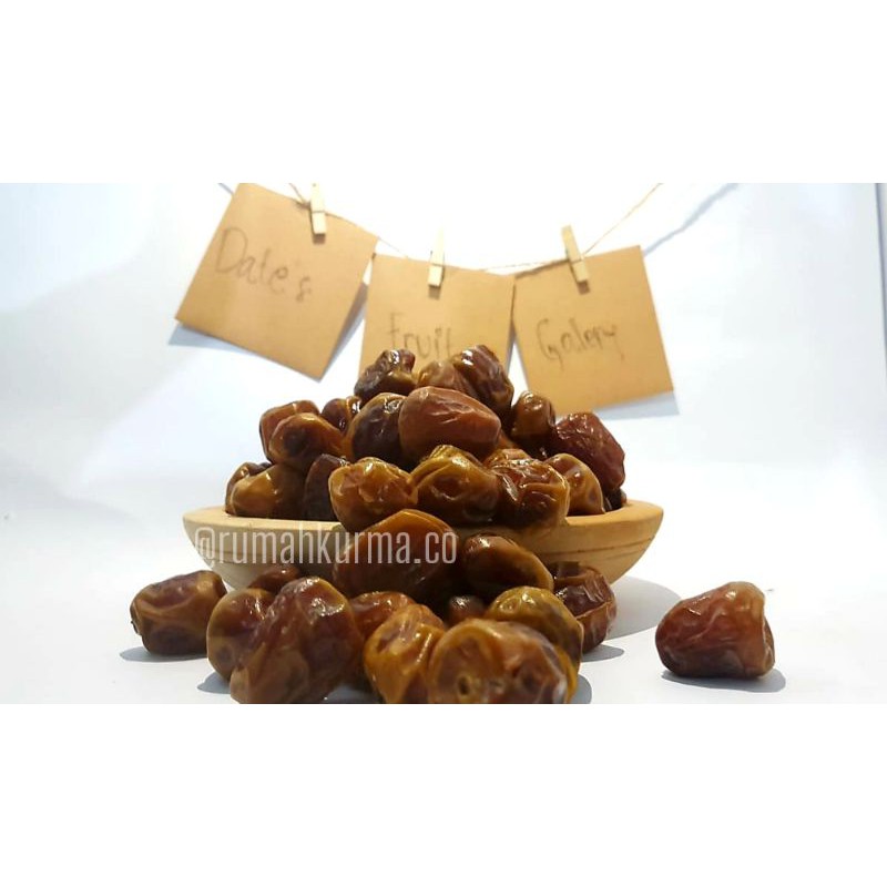 

KURMA SUKKARI 1KG FRESH