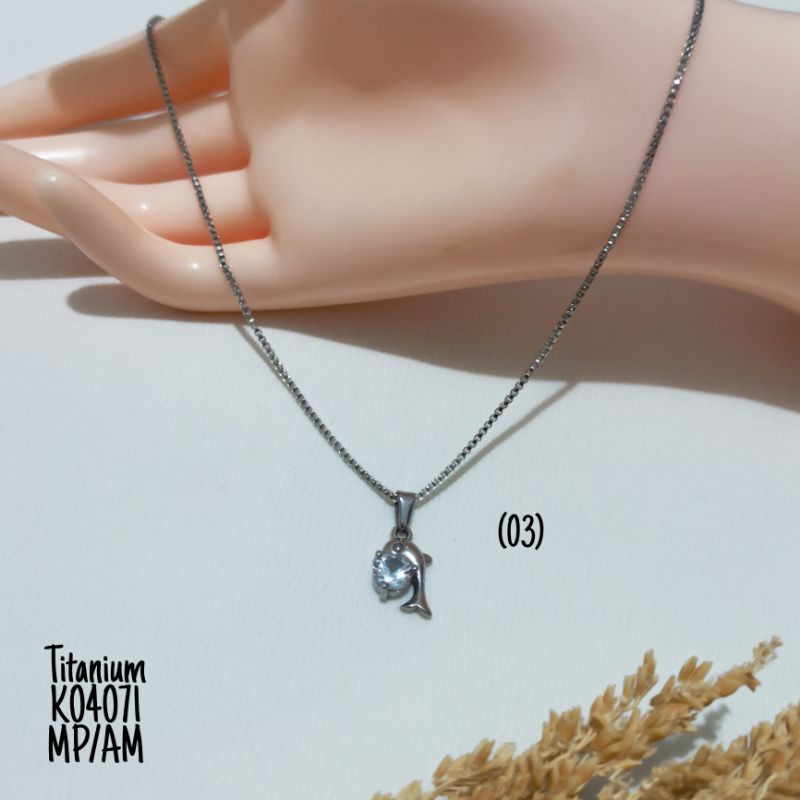 Kalung Titanium Mata Satu Rantai Italy Warna Silver K04071