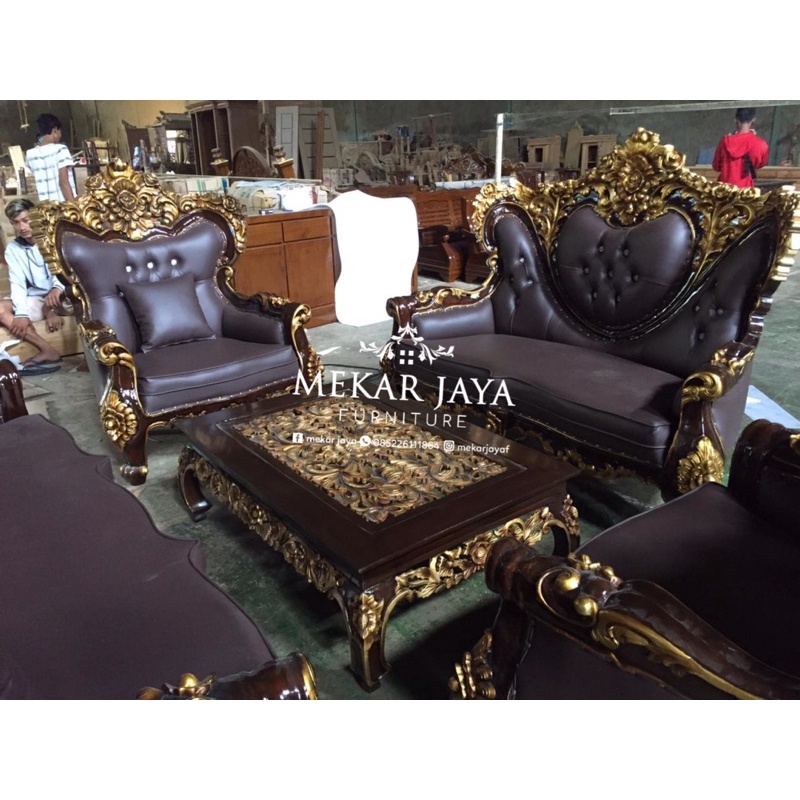 Set Sofa Ruang Tamu Mewah Romawi Royal Full Ukir Kombinasi Emas Jati Furniture Jepara