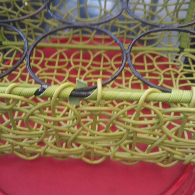 Keranjang Aqua Oval 10 Lubang Tanpa Tangkai - Keranjang Air Mineral Cup 10 Bahan Besi Rotan Sintetis