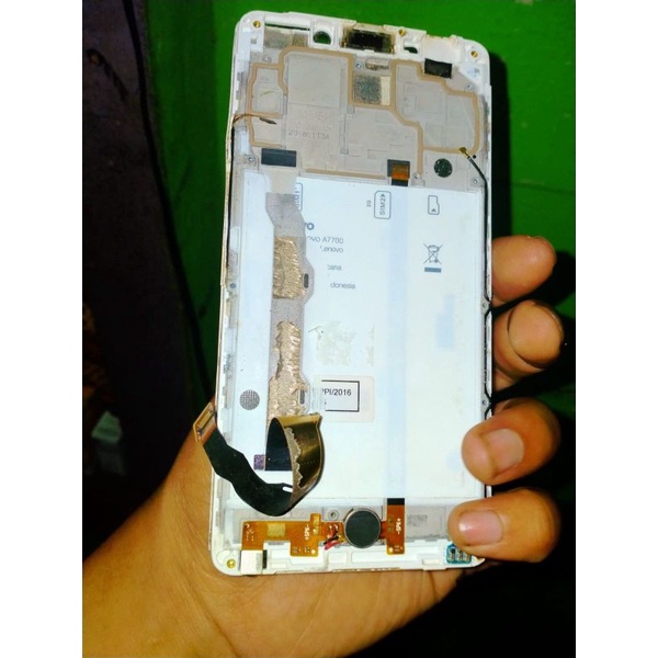 lcd Sesetan original copotan tested Lenovo a7700 cling