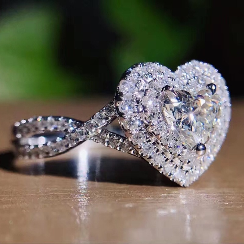 Cincin Berbentuk Hati Cincin Berlian