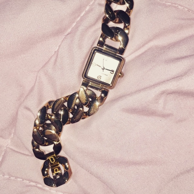 jam tangan Marc Jacobs