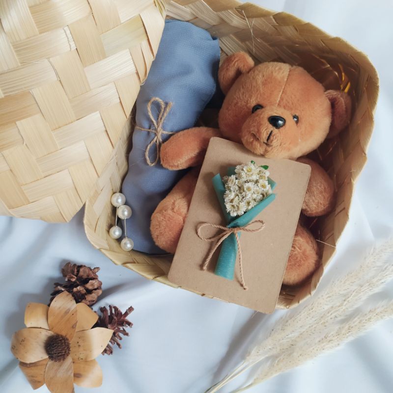 BEBON BOX / HAMPERS / WEDDING GIFT, BIRTHDAY GIFT, GRADUATION GIFT, FAREWELL GIFT