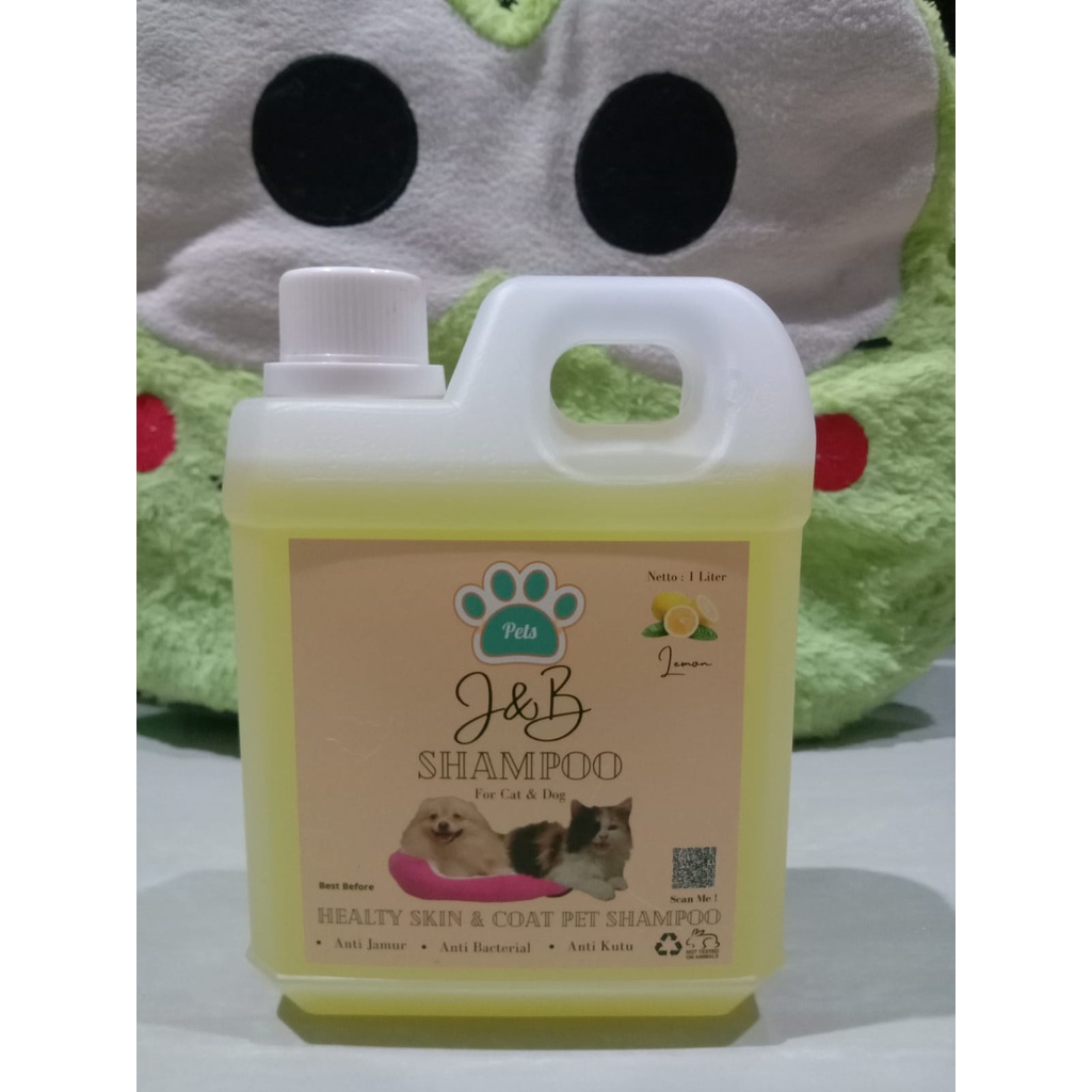 Shampo Jamur &amp; Kutu J&amp;B Pets Shampo 1 Liter Anti Bacterial untuk Kucing / Anjing