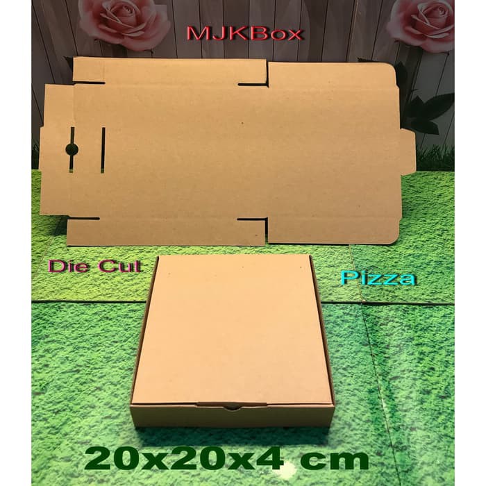 

Dijual kardus karton box uk. 20x20x4 cm....model Pizza...Baru polos Murah