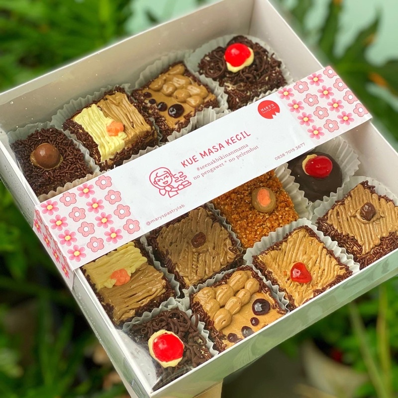 Jual Kue Masa Kecil Paket Isi 16pcs/ Cake jadul/ Mini Cake/Hampers Cake/Hadiah/ Kue jadul