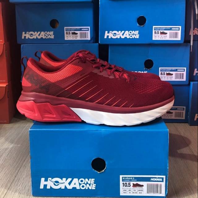 hoka arahi 3 men