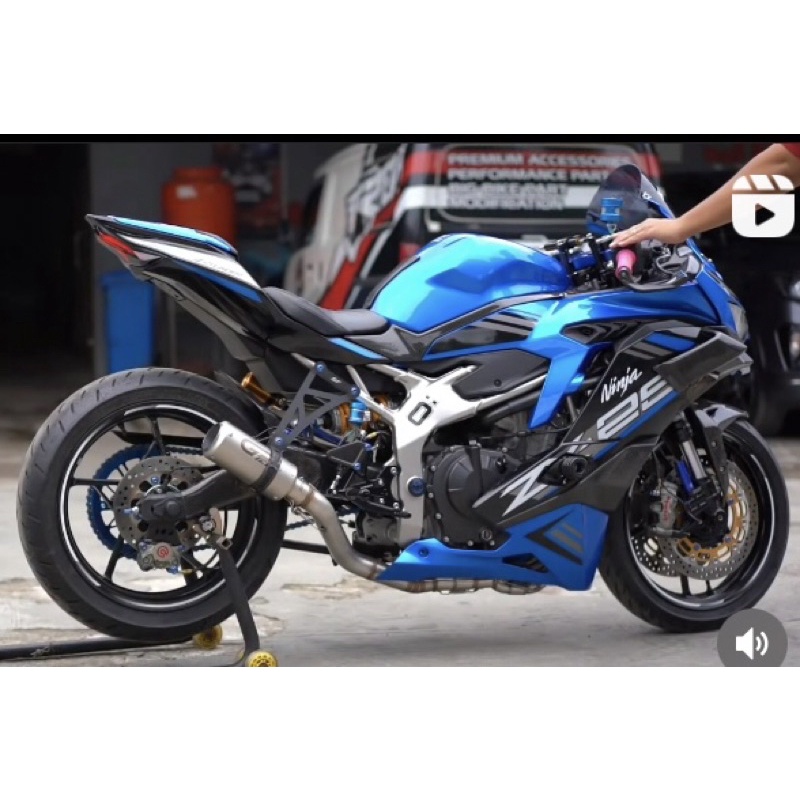 GPTECH ZEUS Kawasaki Zx25r Fullsystem