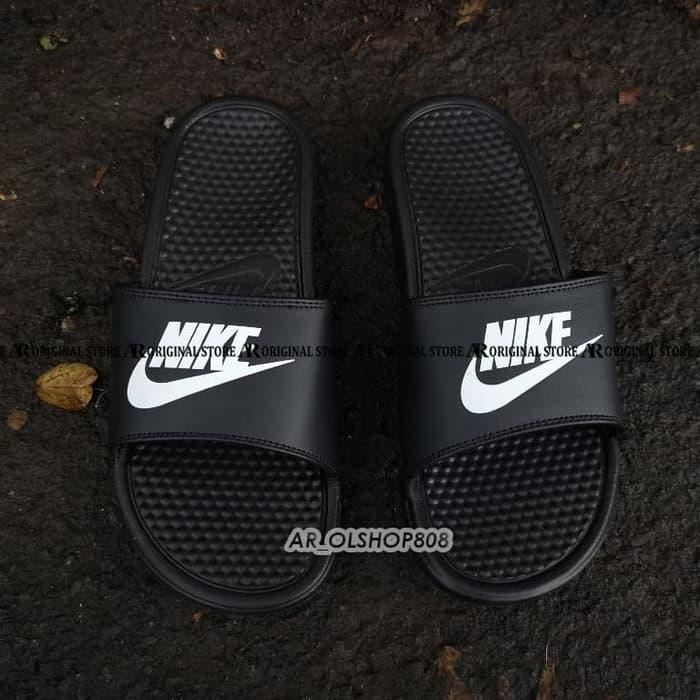 sandal nike benassi original