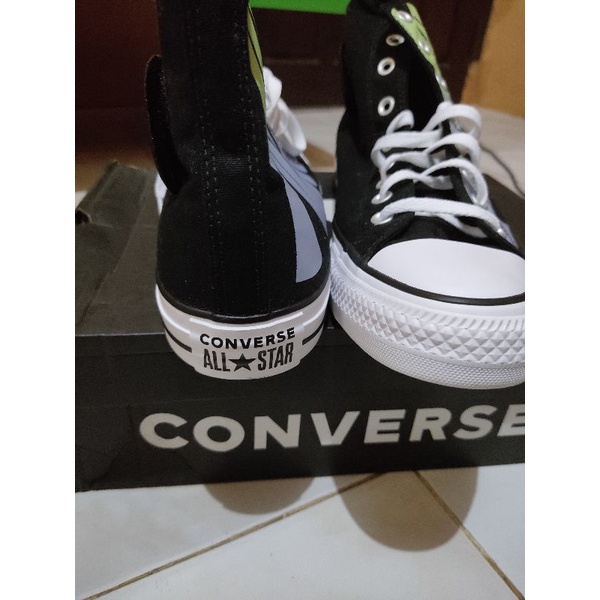 Converse size 45