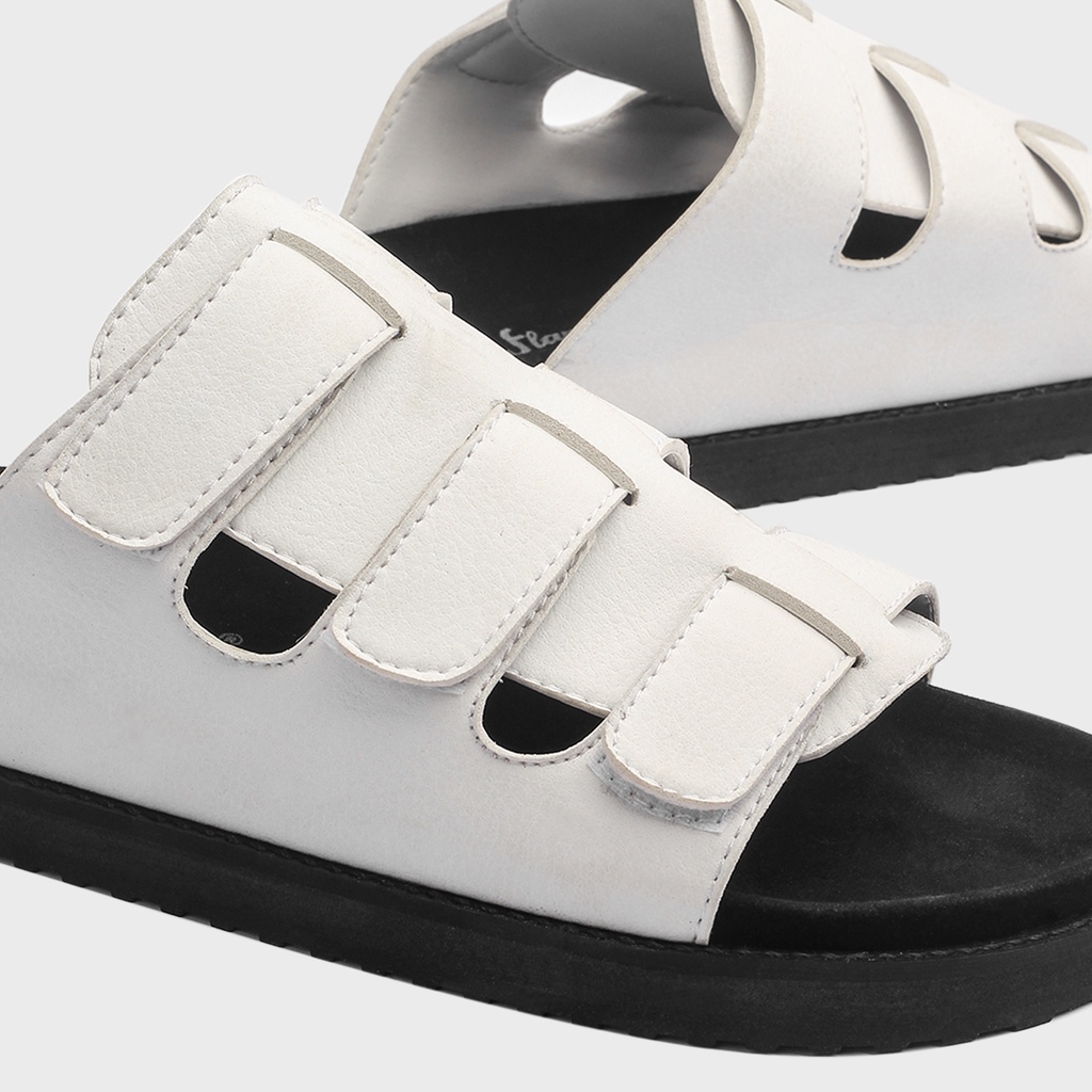 Chamber White | Sendal Casual Putih Original Kasual Chunky Pria Cowok Sandal | FORIND x Giant Flames