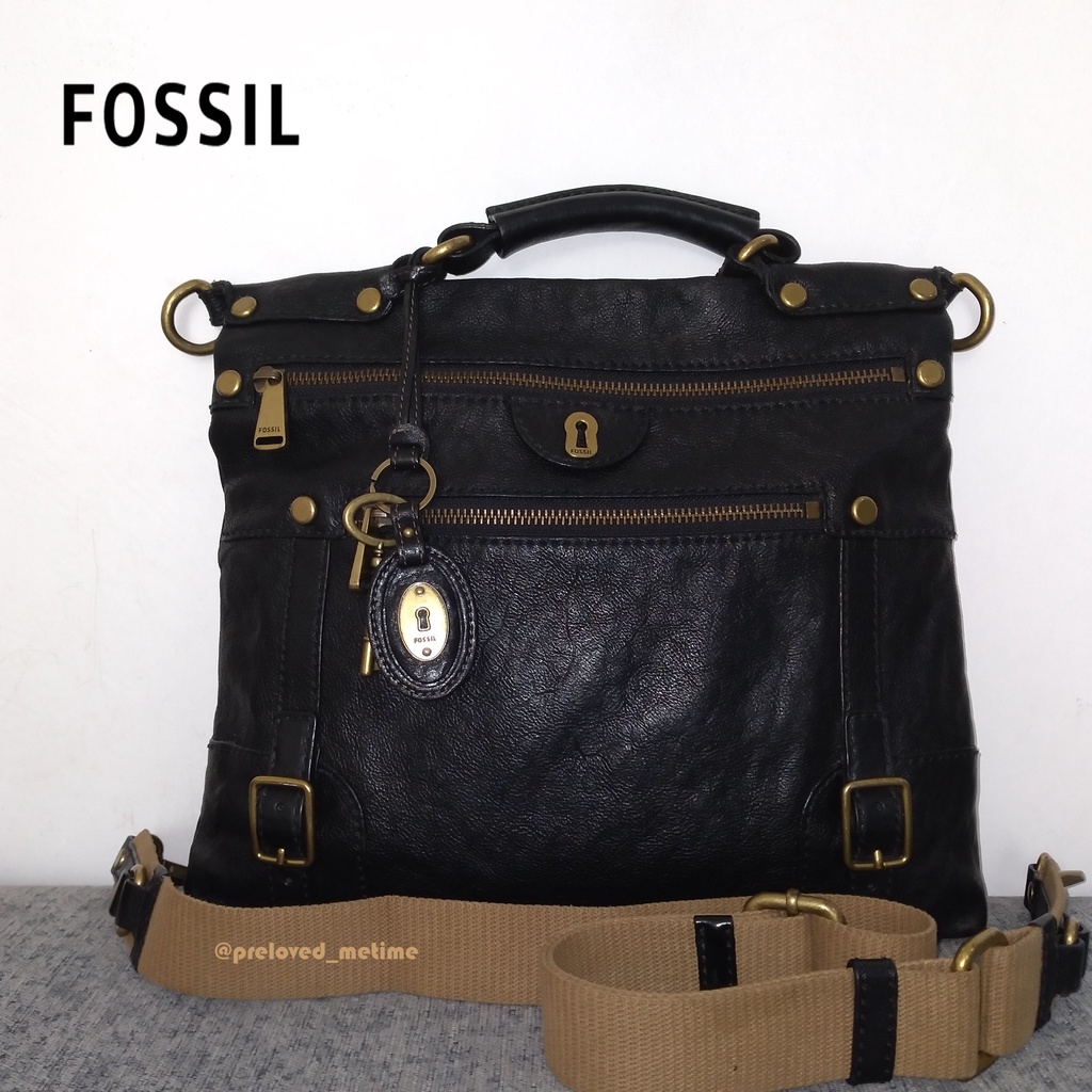 preloved FOSSIL Emilia Top Handle Crossbody in Black tas seken second