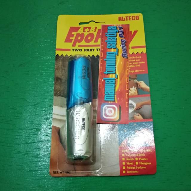 

Lem porting atau lem serbaguna