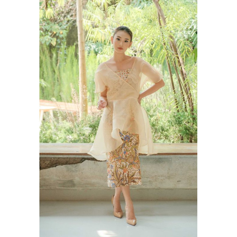 Hillary Set Batik Modern by Tarian Mas