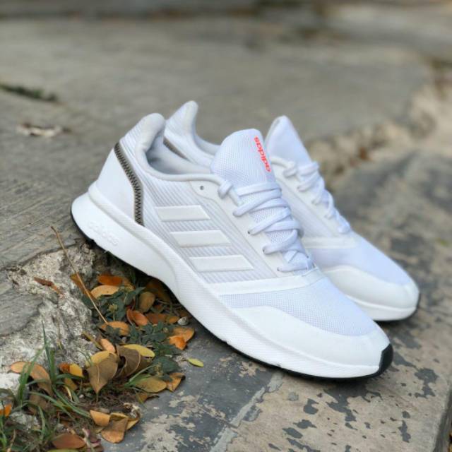 Adidas Nova flow  white