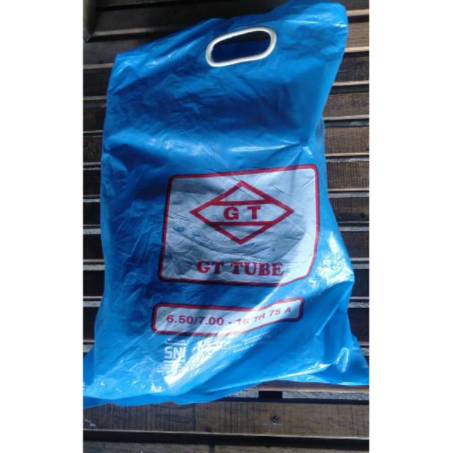 Ban dalam Gajah Tunggal