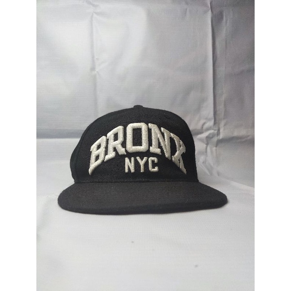 Topi NYC H&M Second