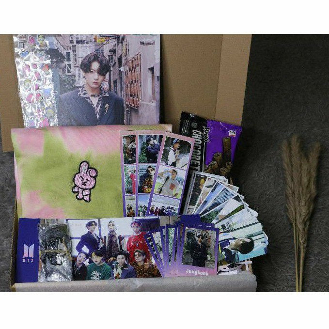 SPECIAL GIFT BOX BTS GREETING SEASON 2021 KAOS LENGAN PANJANG TIE DYE BT21 COOKY
