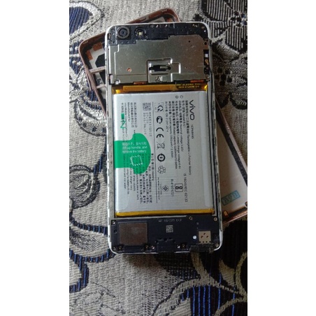 vivo Y71 minus lcd mesin normal