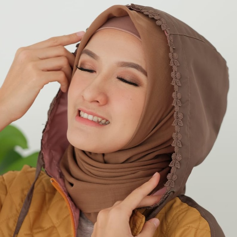 Jaket Wanita Bellova Mukamiqu