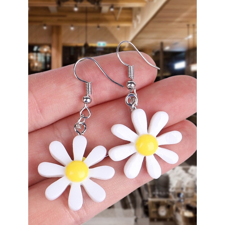 Anting Menjuntai Desain Bunga Matahari Daisy Bahan Akrilik Resin Gaya Korea Untuk Wanita