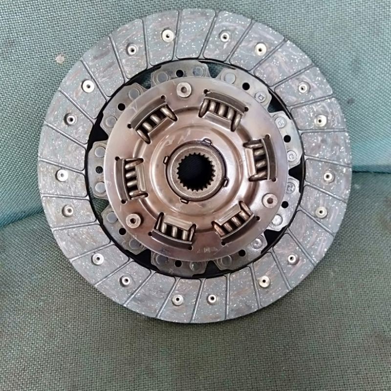 Kampas Kopling Isuzu Panther 2.3 Original