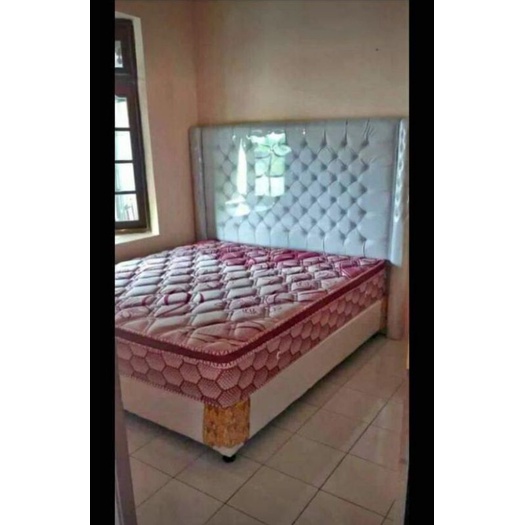 DIPAN,DIVAN,SANDARAN ANDIN KAIN OSCAR