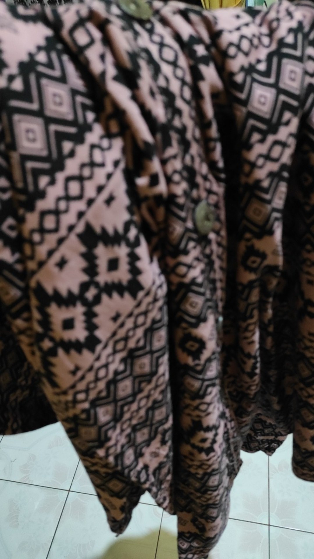 Kemeja  Batik Bahan Rayon Motif 4332 Dan 4333