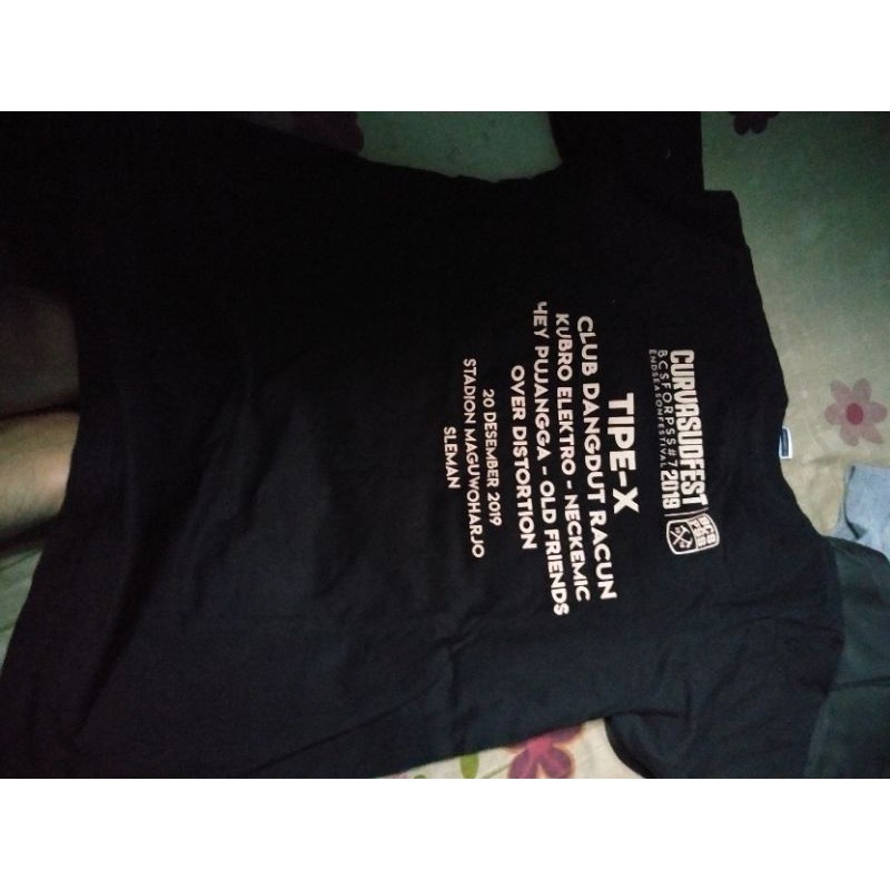 kaos curvasud fest size L