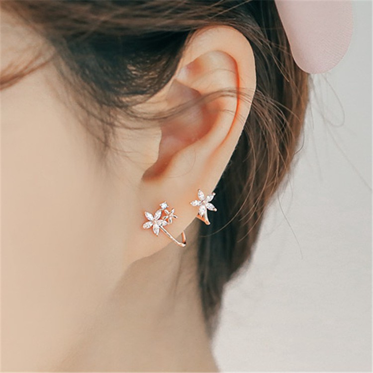 XiaoboACC Anting Tusuk Sterling Silver 925 Model Bunga Melengkung Gaya Korea untuk Wanita