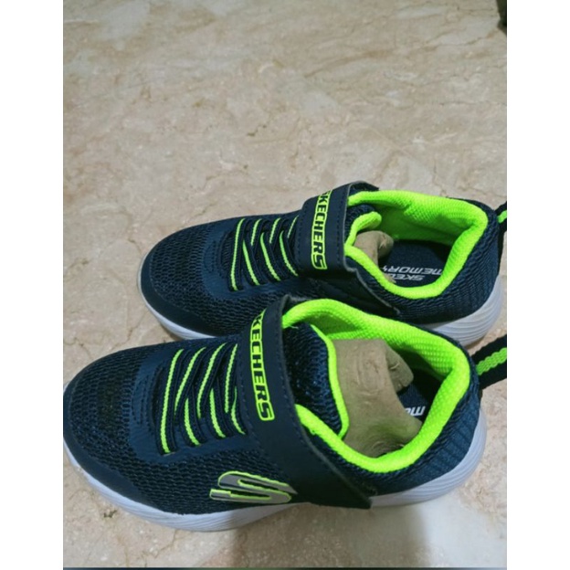 preloved sepatu skecher