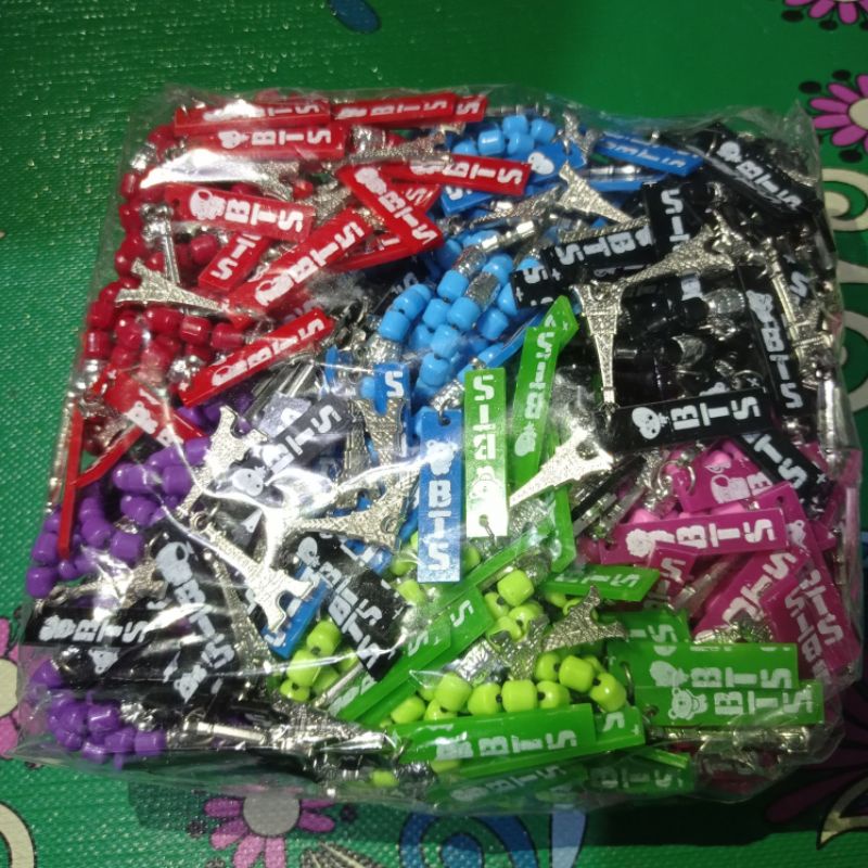 gelang mote manik paris taring