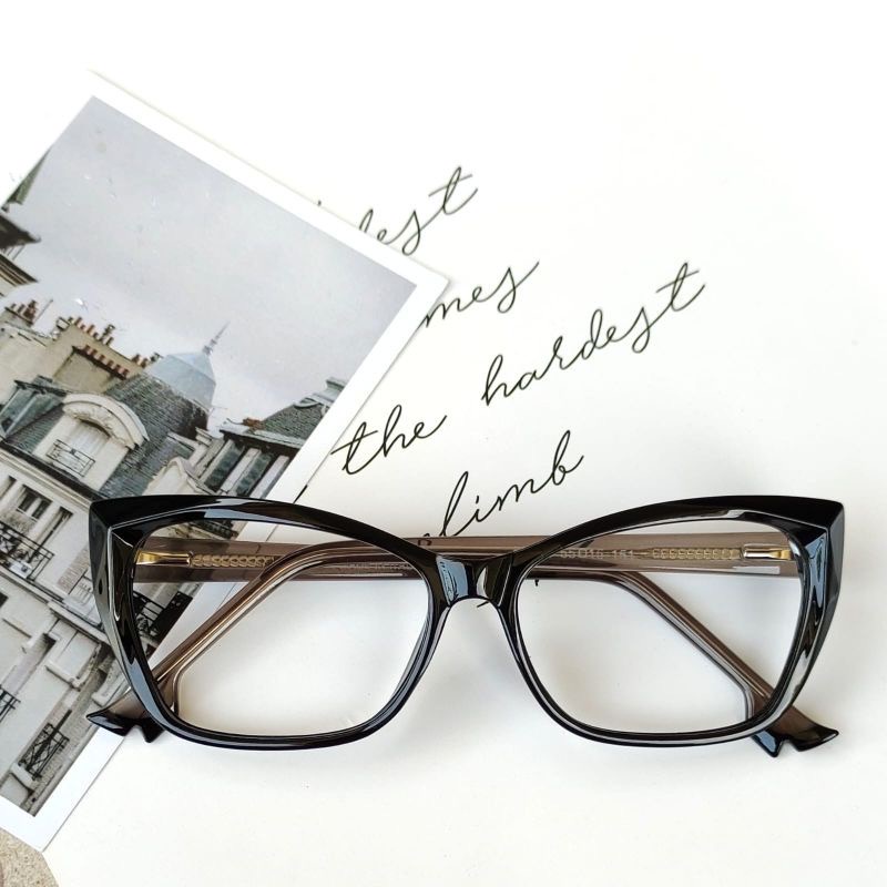 Kacamata Korea Cat Eye Wanita Kacamata Anti Radiasi Wanita Fashion Cat Eye retro flat Eyeglasses