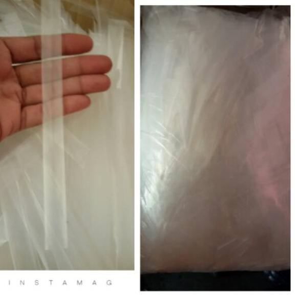 

Diskon Terheboh Plastik es susu pensil 1,8 x 23 ( qty 1 kg )