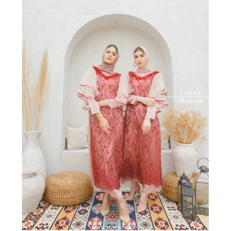 Alunicorn.id Gaudy Maroon Type A