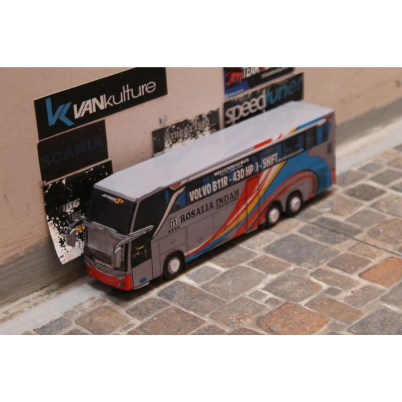 PAPERCRAFT BUS SKALA 1:50 ROSALIA INDAH UHD