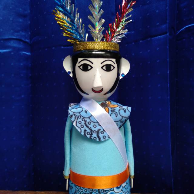 Miniatur ondel-ondel